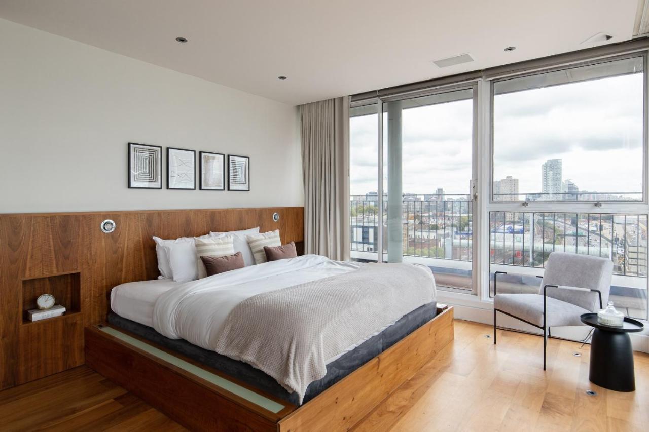 The Canary Wharf Secret - Glamorous 3Bdr Flat With Terrace And Parking Apartamento Londres Exterior foto